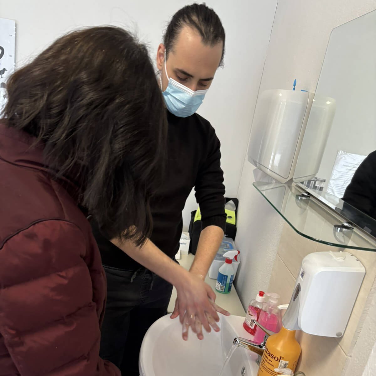 Ενημερωθήκαμε για τους κανόνες ατομικής υγιεινής από την μονάδα ΤΟΜΥ