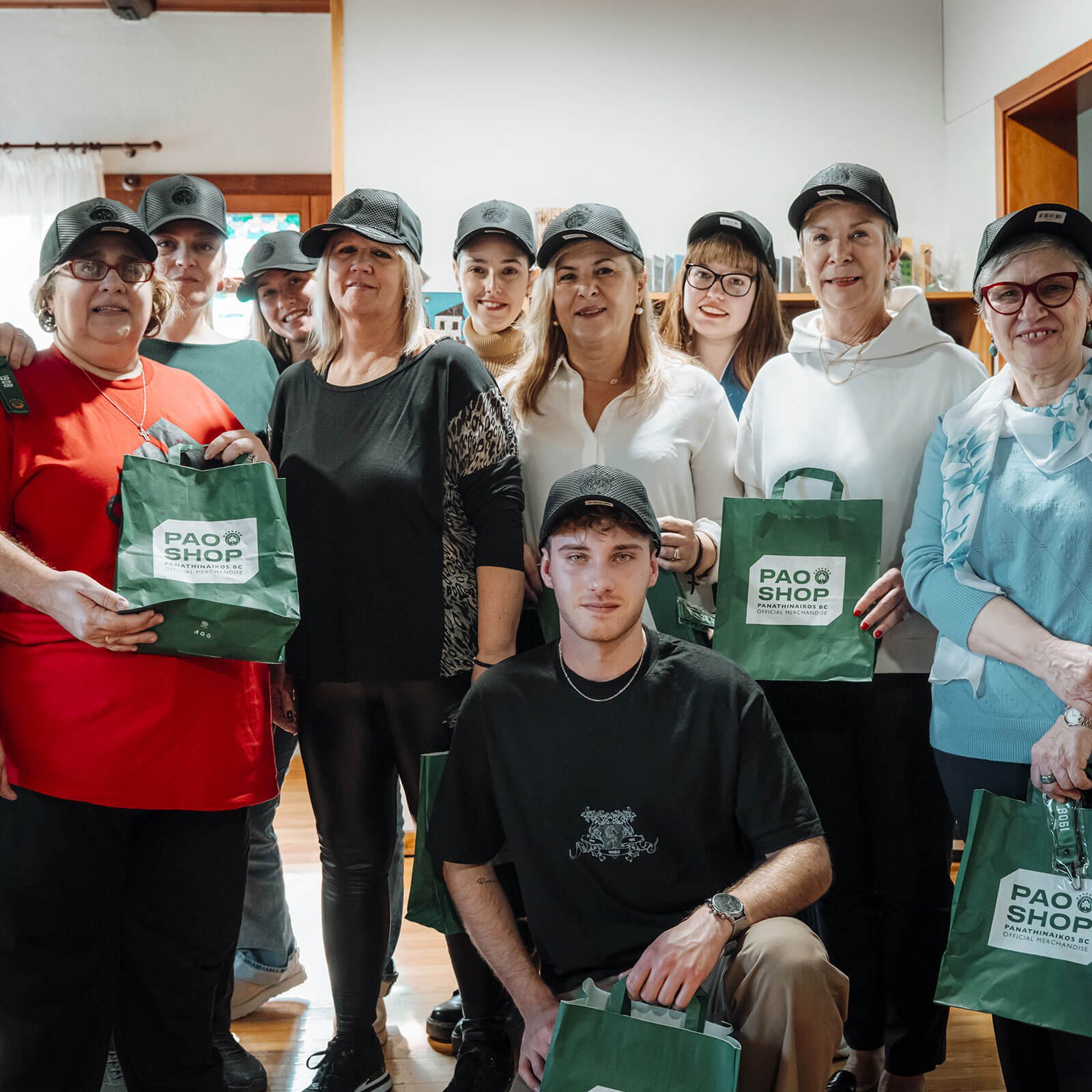 Δωρεά από τον Πρόεδρο του Ομίλου ΒΙΑΝΕΞ και Πρόεδρο της ΚΑΕ ΠΑΝΑΘΗΝΑΪΚΟΣ κ. Δημήτρη Γιαννακόπουλο