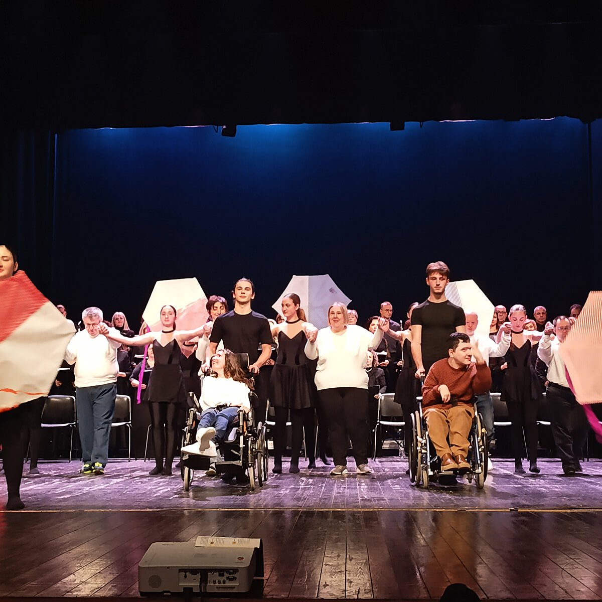 Ολοκληρώθηκε η μουσικοθεατρική μας παράσταση για την Παγκόσμια Ημέρα Ατόμων με Αναπηρία