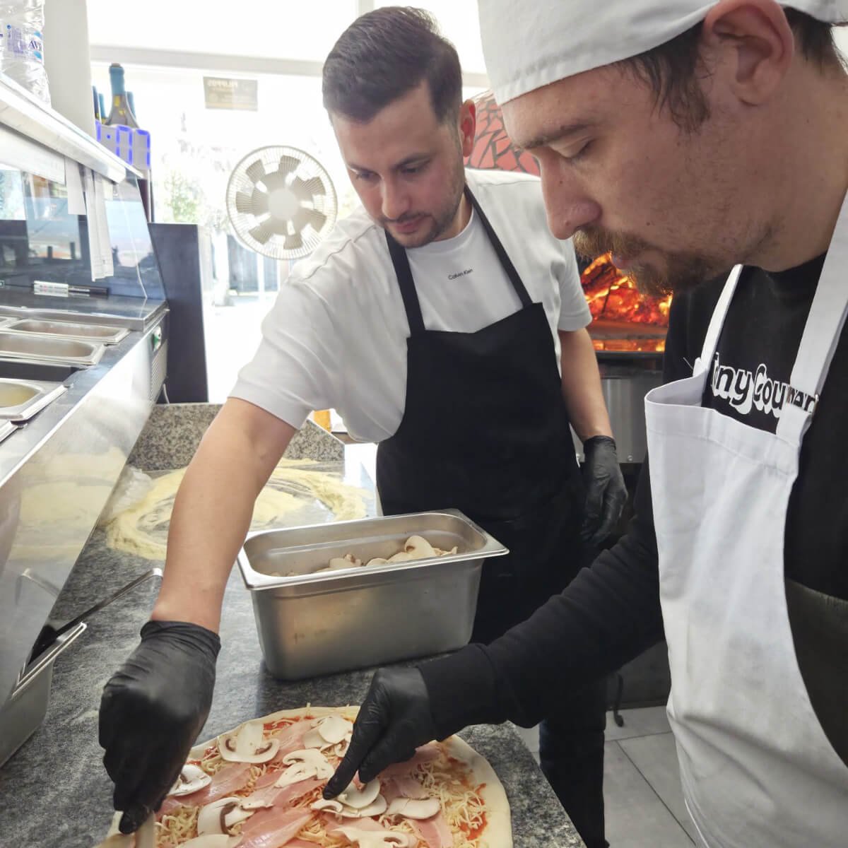 Επίσκεψη στην πιτσαρία DiVino