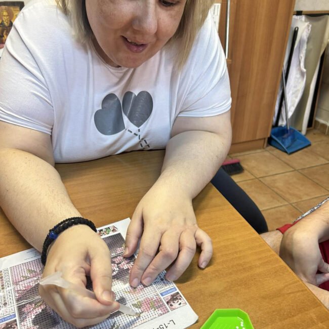 Ξεκινήσαμε ένα ξεχωριστό δημιουργικό ταξίδι μέσα από το Diamond Painting